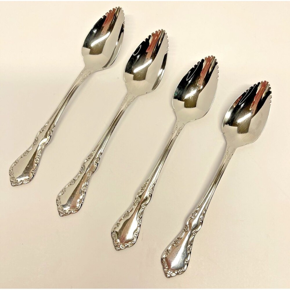 Oneida Distinction Deluxe Mansion Hall Stainless set of (4) Fruit/Orange Spoons